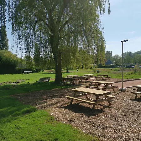 Location De Plusieurs Mobilhomes 6 Personnes 3 Etoiles Sejour Normandie Paris Eure Gestion La Bataille 假日公园