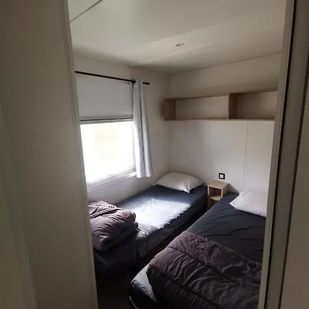 假日公园 Location De Plusieurs Mobilhomes 6 Personnes 3 Etoiles Sejour Normandie Paris Eure Gestion La Bataille *