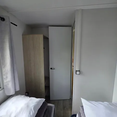 假日公园 Location De Plusieurs Mobilhomes 6 Personnes 3 Etoiles Sejour Normandie Paris Eure Gestion La Bataille *