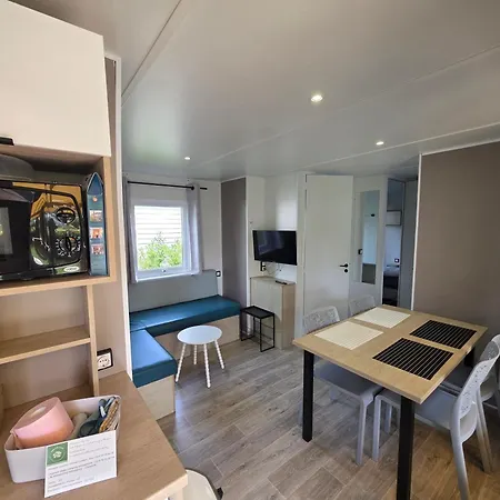 Location De Plusieurs Mobilhomes 6 Personnes 3 Etoiles Sejour Normandie Paris Eure Gestion La Bataille Ivry-la-Bataille