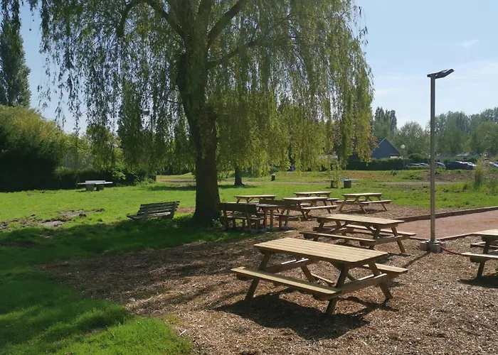 Location De Plusieurs Mobilhomes 6 Personnes 3 Etoiles Sejour Normandie Paris Eure Gestion La Bataille Holiday park