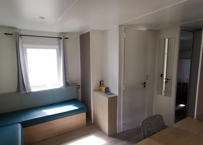 Location De Plusieurs Mobilhomes 6 Personnes 3 Etoiles Sejour Normandie Paris Eure Gestion La Bataille Ivry-la-Bataille