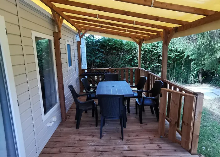 Holiday park Location De Plusieurs Mobilhomes 6 Personnes 3 Etoiles Sejour Normandie Paris Eure Gestion La Bataille Ivry-la-Bataille