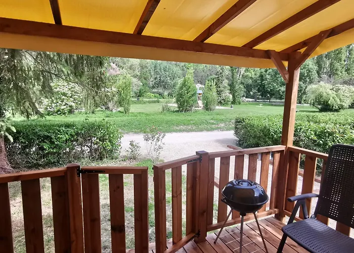 Location De Plusieurs Mobilhomes 6 Personnes 3 Etoiles Sejour Normandie Paris Eure Gestion La Bataille *